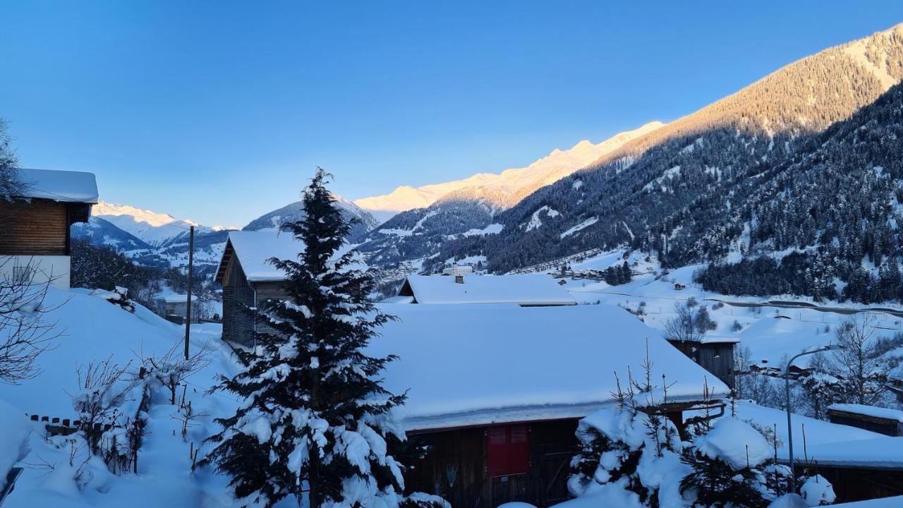 Chesa Prema Bed & Breakfast - Restaurant Disentis Dış mekan fotoğraf